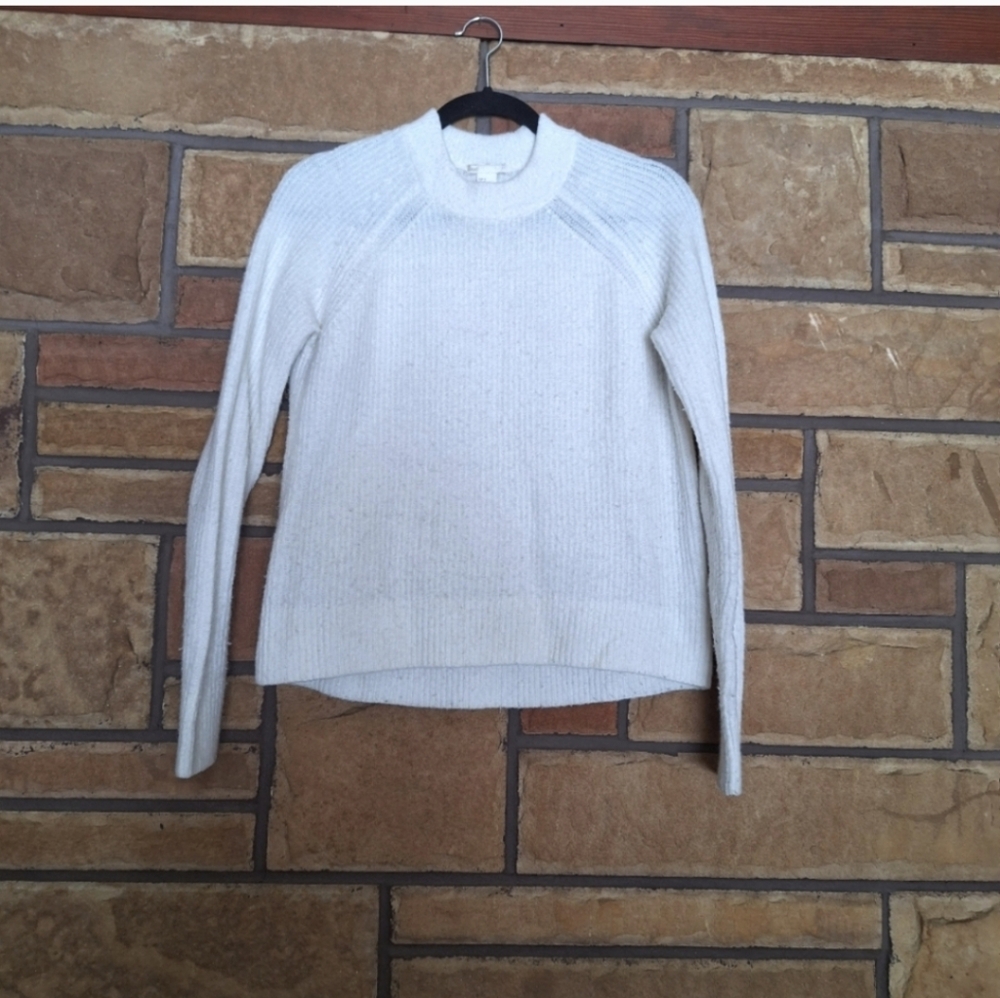 H&M Mockneck White Sweater Small